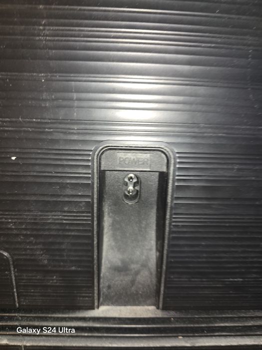 Sprzedam uszkodzony Samsung UE49NU7172UXXH zbity