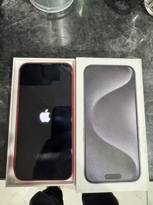 Sprzedam iPhone 13. 256. San idealny bat 94