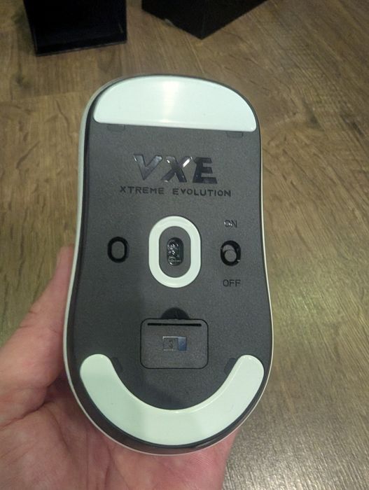 Бездротова ігрова мишка ATK VXE R1 Pro MAX Dragonfly R1