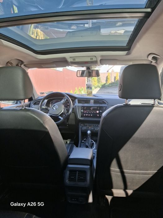 Volkswagen Tiguan SEL 2019