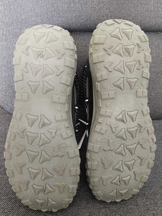 Buty styll Nike ACG Sneakersy za kostkę z elementami  Cropp rozmiar 44 28,5 cm NOWE