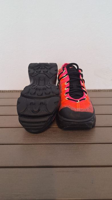 Кросівки Nike Air Max FLYKNIT Venture FD2110 600, US6.5 EU 37.5,  23.5