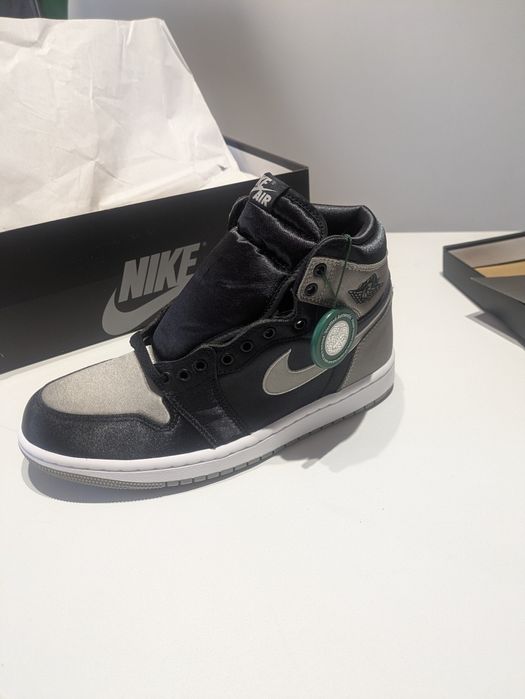 Original Jordan 1 Retro High OG Satin - mulher EU-39 (US w 8)