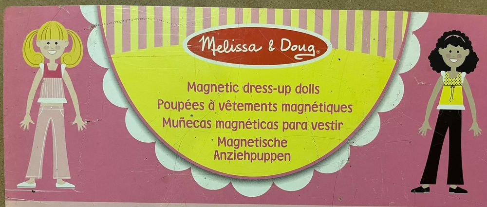 Bonecas de Madeira magnéticas para vestir