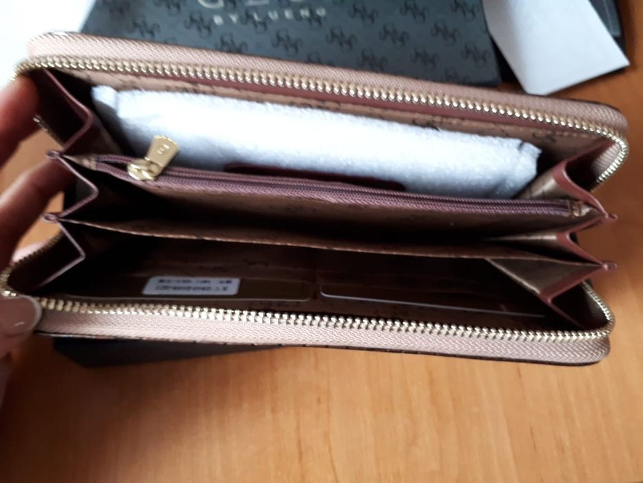 Кошелек жен. кожа нат. Новый