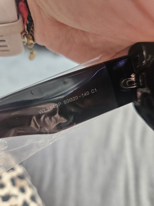 Okulary przeciwsłoneczne miu miu