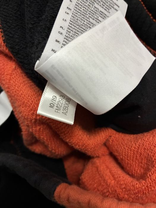 Spodnie dresowe Adidas haft logo M