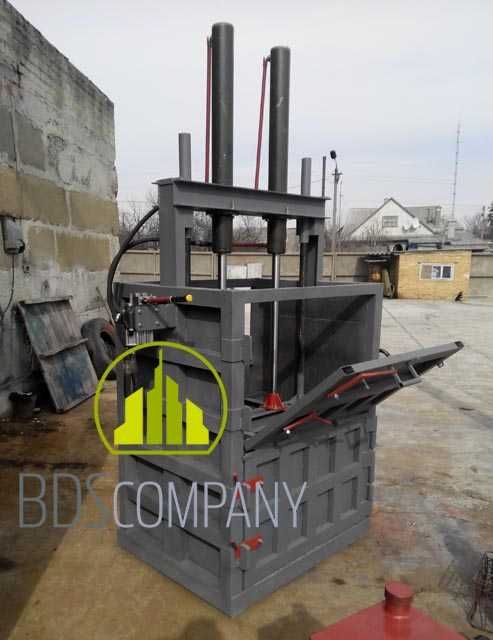 Прес для вторсировини 32 т