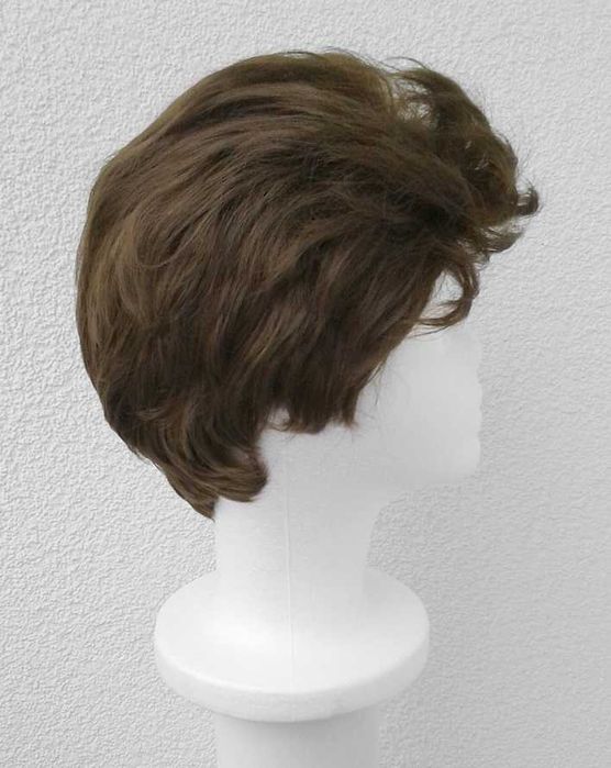 Krótka męska peruka brązowa z grzywką cosplay brązowy męski wig