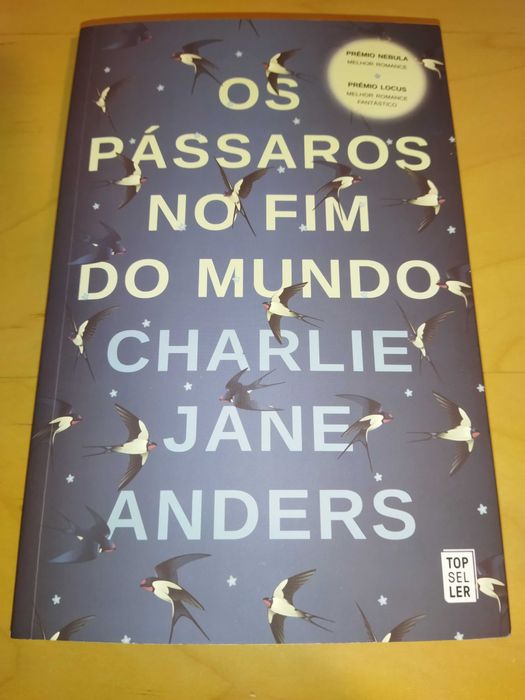 Livros a 10 euros usados.3