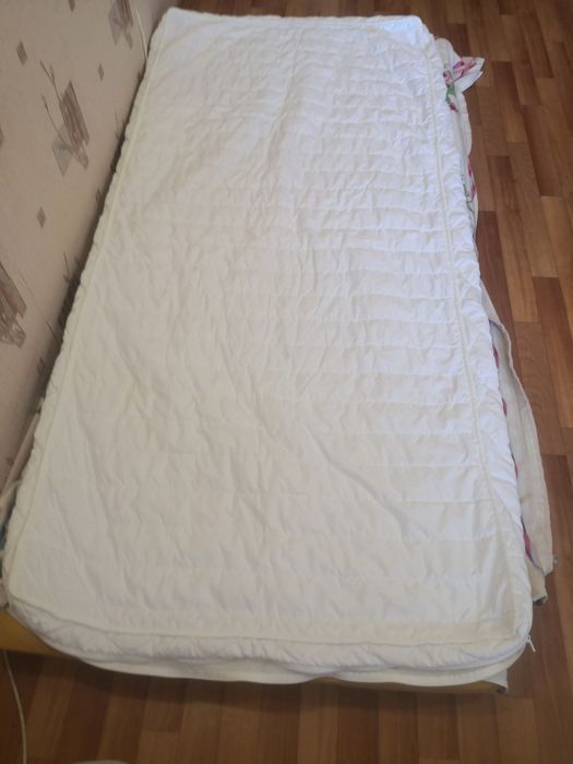 Продам наматрасник