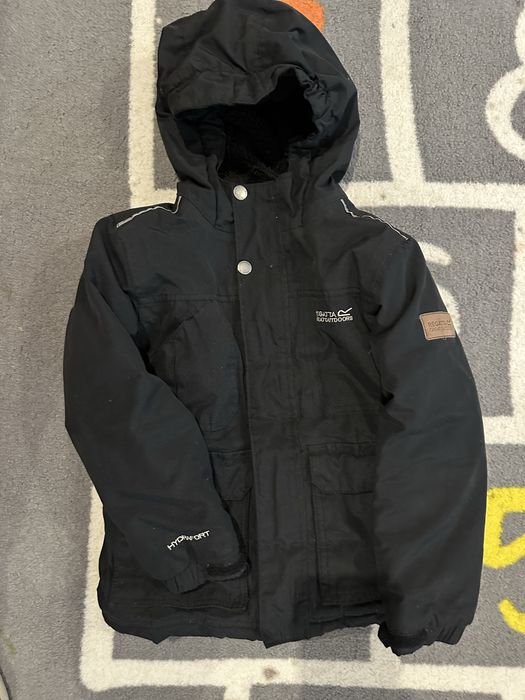 Демісезонна куртка 5-6 років