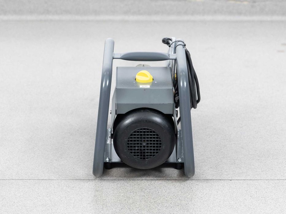 MYJKA CIŚNIENIOWA KARCHER HD 600 CAGE 110bar 650l/h 230V 3kW 2400netto