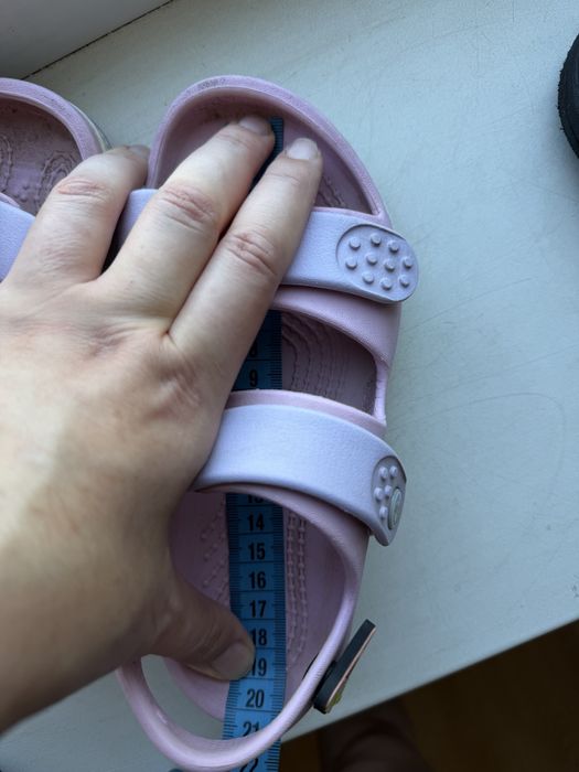 Крокси сандалі crocs