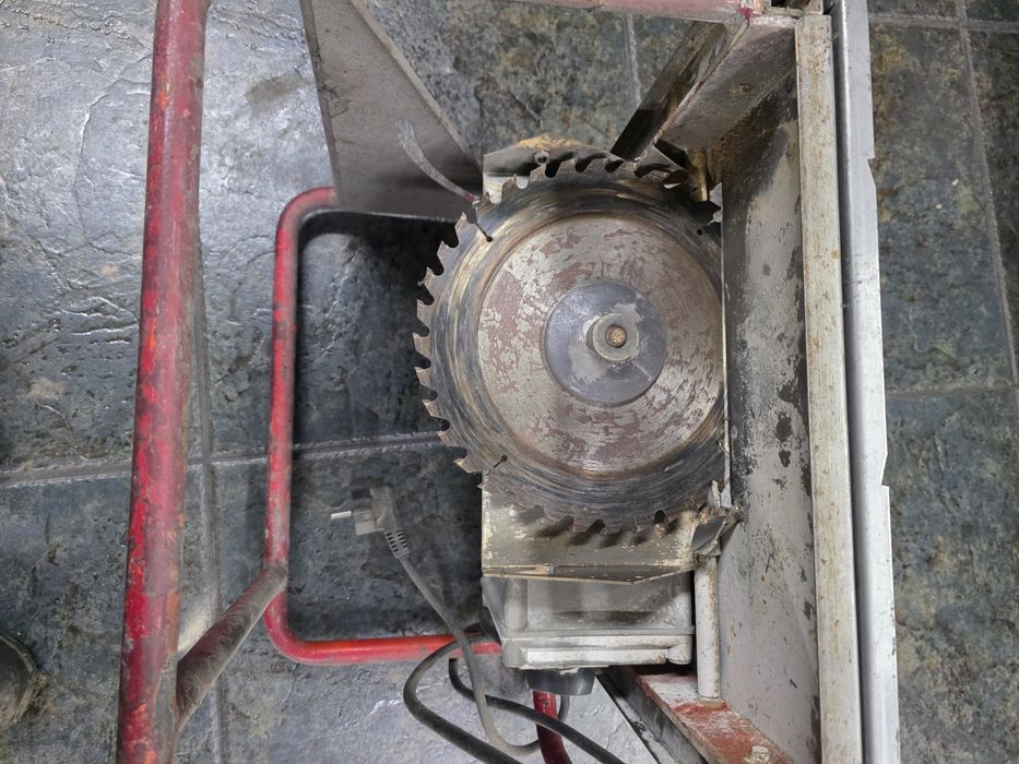 Máquina de corte rubi