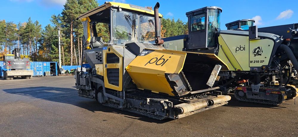 Volvo 7820C  Rozciełacz VOLVO 7820C, Netto: 497000