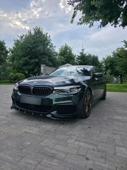 BMW Seria 5 BMW M550i G30 540hp