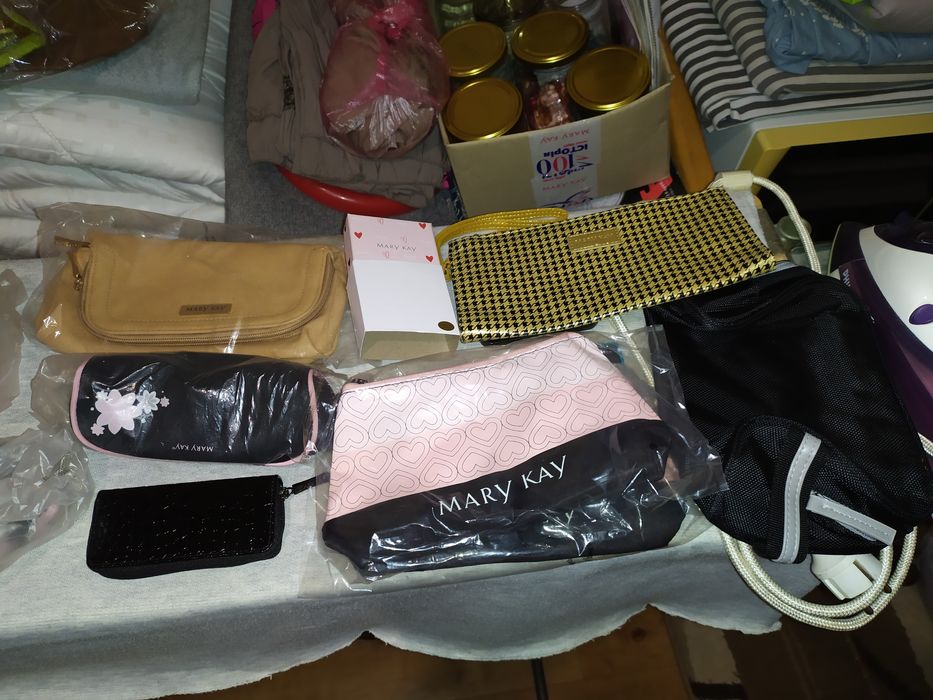 Косметичка фирмы Мери Кей