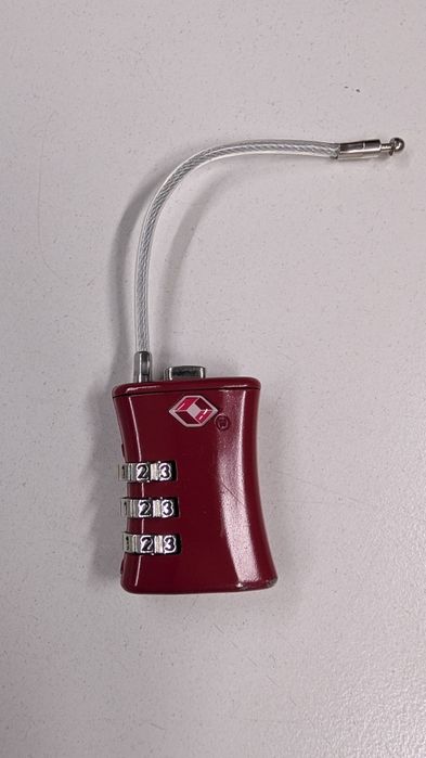 Cadeado vermelho de 3 digitos