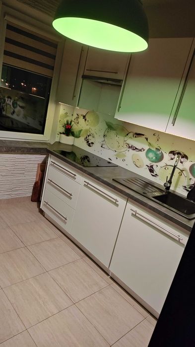 Sprzedam mieszkanie, 48 m². 4 piętro, wspólnota mieszkaniowa. - Widok 2