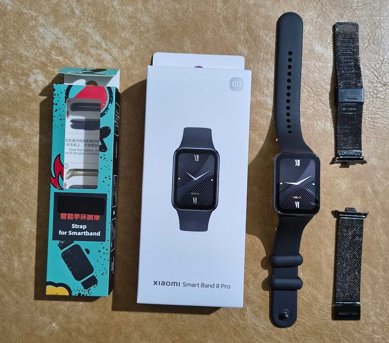 Xiaomi Smart Band 8 Pro + Bracelete Milanesa (com pequena avaria)