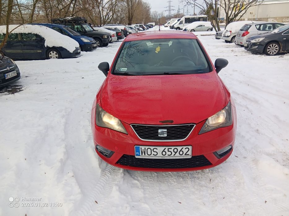 Sprzedam Seat Ibiza 2015  1.4 benzyna LPG  hak w dowodzie.