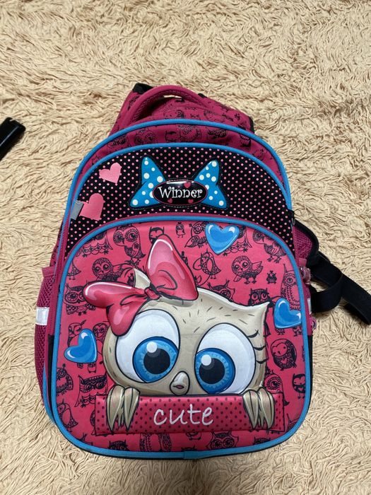 Портфель для дівчинки