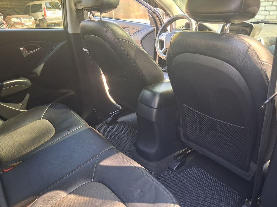 Продам HYUNDAI IX35 2011