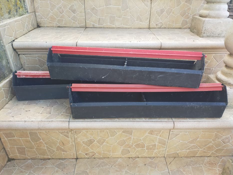 Bebedores para galinhas