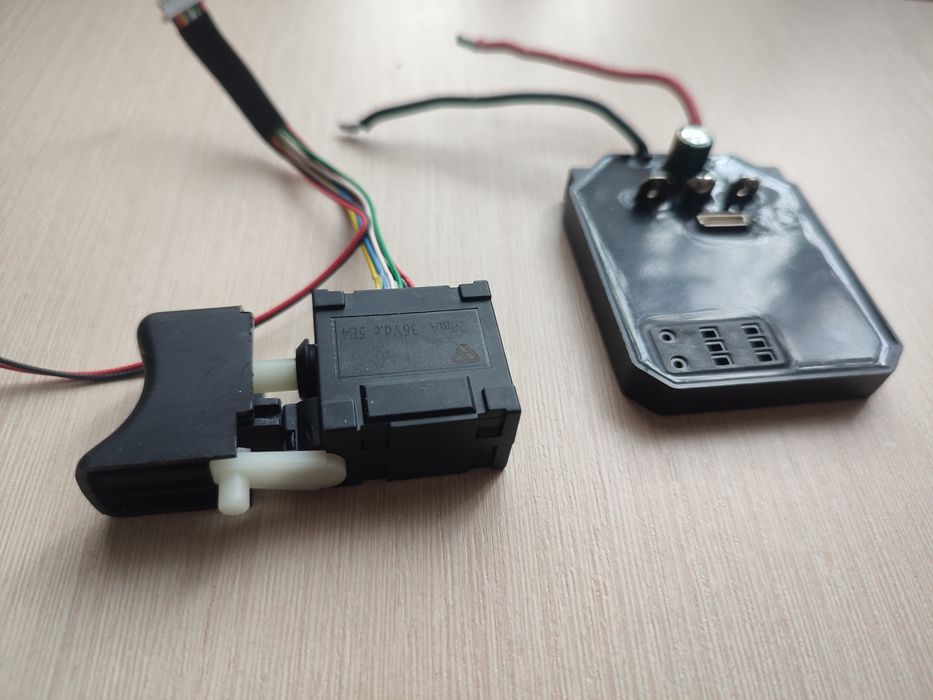 Плата керування контроллер 21в з кнопкой плата управления  21 вольт