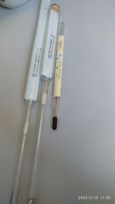 Термометры ртутные и спиртовый