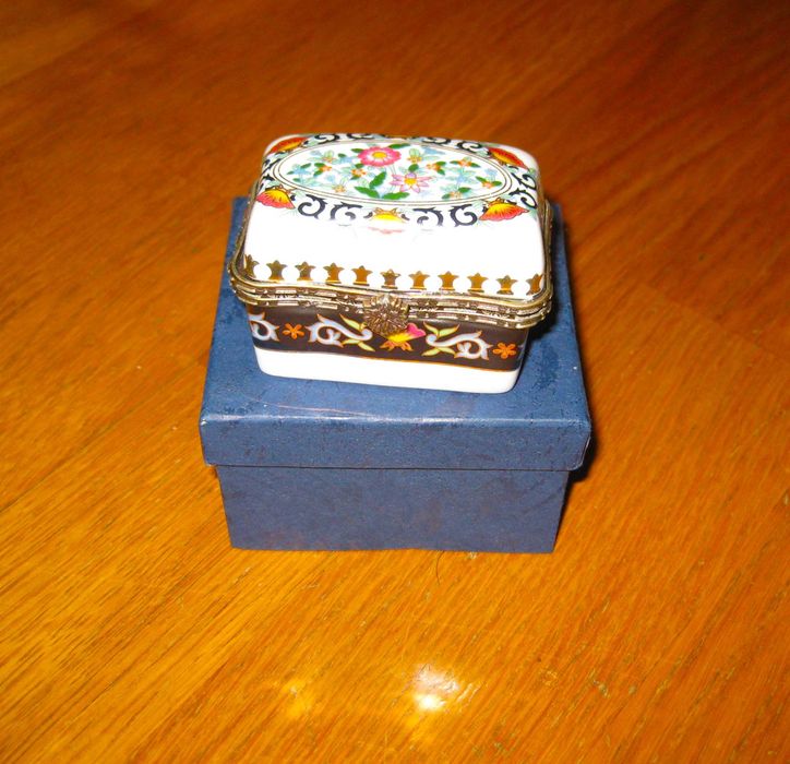 Caixa de Porcelana NAV Portugal