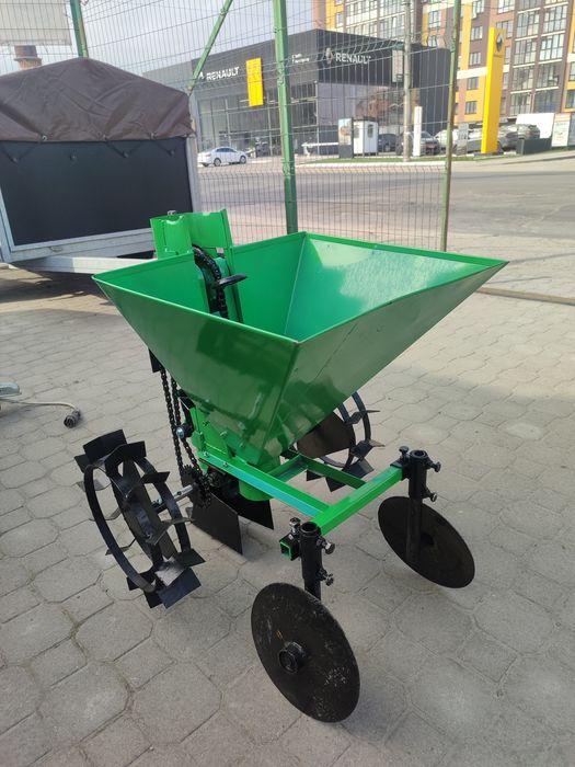 Картоплесаджалка