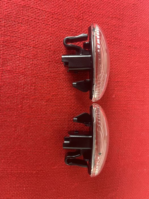 Освітлення мото Поворотники лед динамічні Partner Berlingo Expert