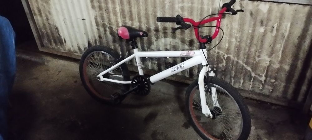 Vendo bicicleta BMX