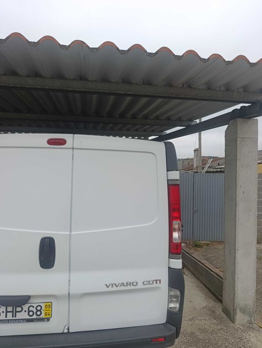 Carrinha Opel Vivaro 2000cc com 114868 km