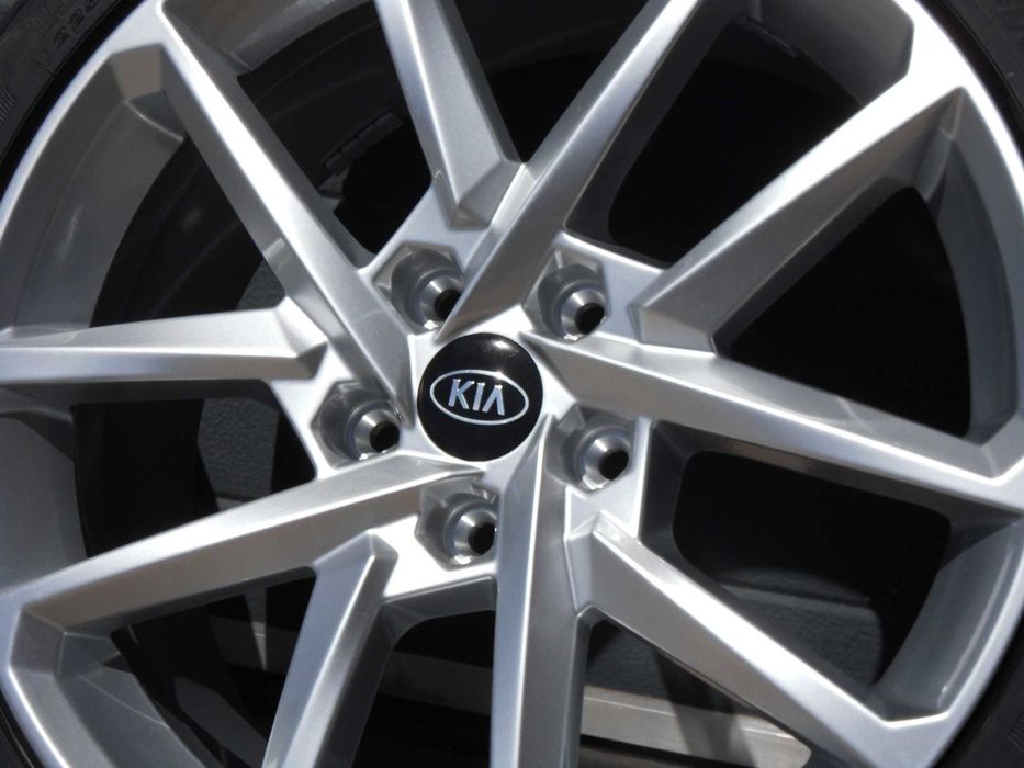 Nowe koła letnie aluminiowe 18 5x114,3 Kia Ceed Proceed CD TPMS