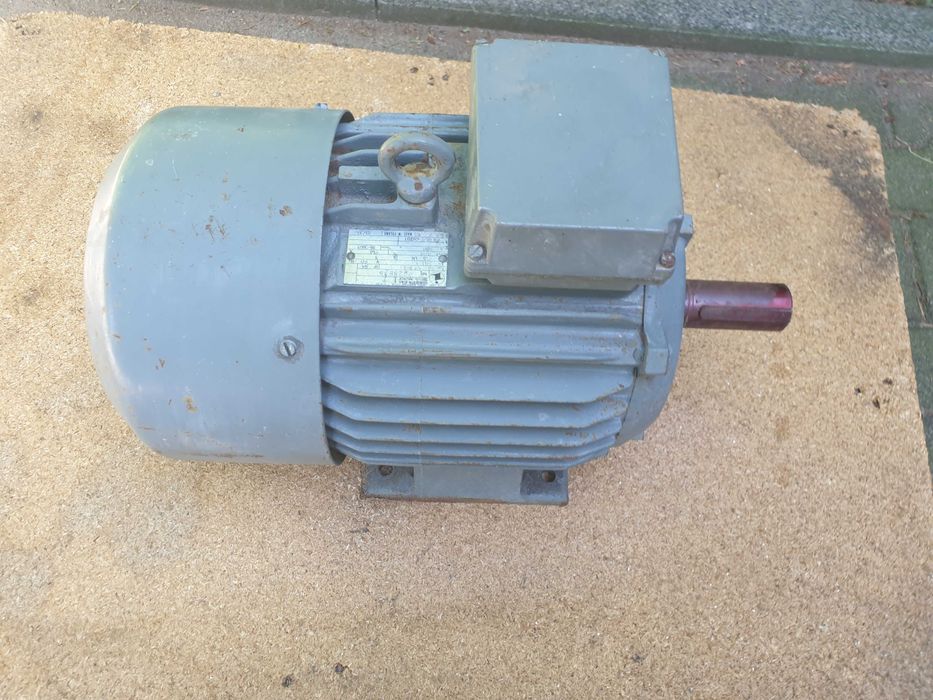 Silnik elektryczny 5,5KW 380V 1450obr.