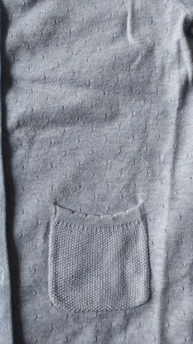 Reserved swetry dla bliźniaczek 122