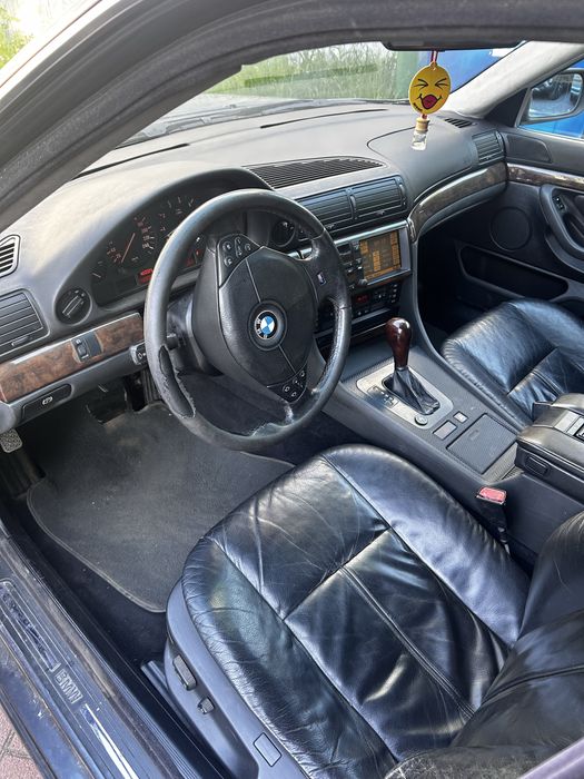 BMW E38 735i LPG AUTOMAT DOBRA BAZA