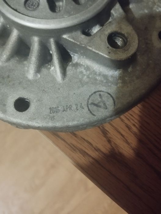 Макферсон,опора BMW x1 ,f30 ,f10