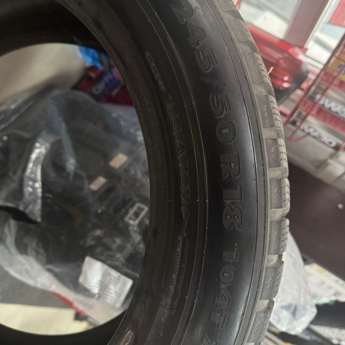 Шини  на автомобіль 245/50/R18