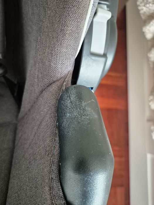 Ovinho besafe Izi go modular + Base Isofix besafe izi modular i-size