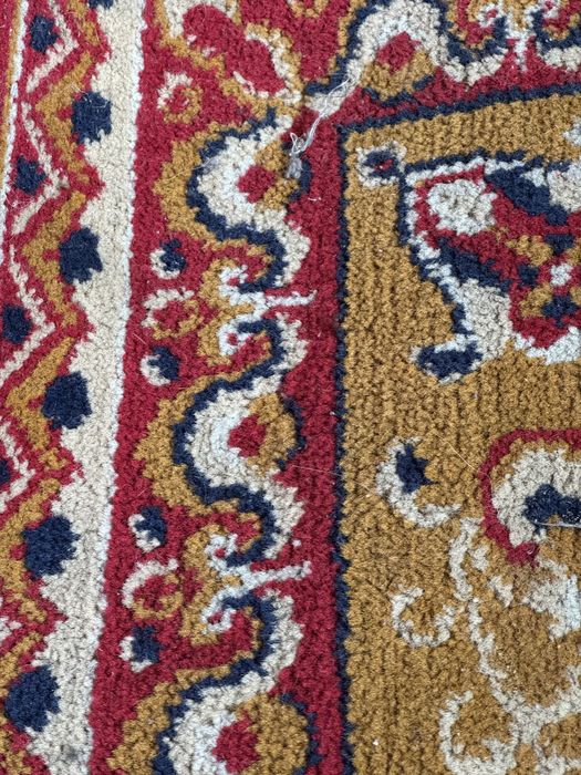 Sprzedam dywan welniany 250/350