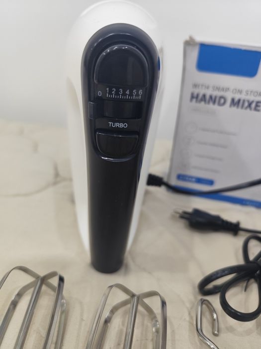 Mikser ręczny 400W z końcówkami