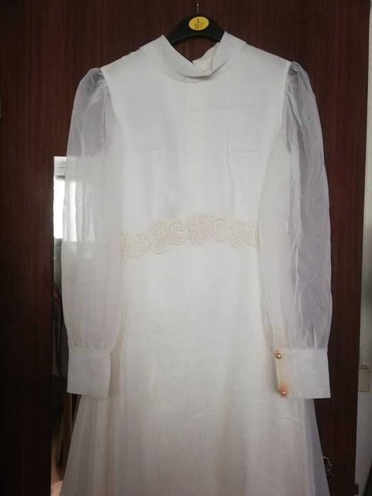 Vestido de Noiva Vintage Feito à Mão