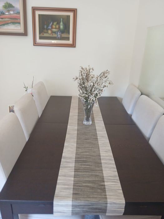 Mesa 6 cadeiras.