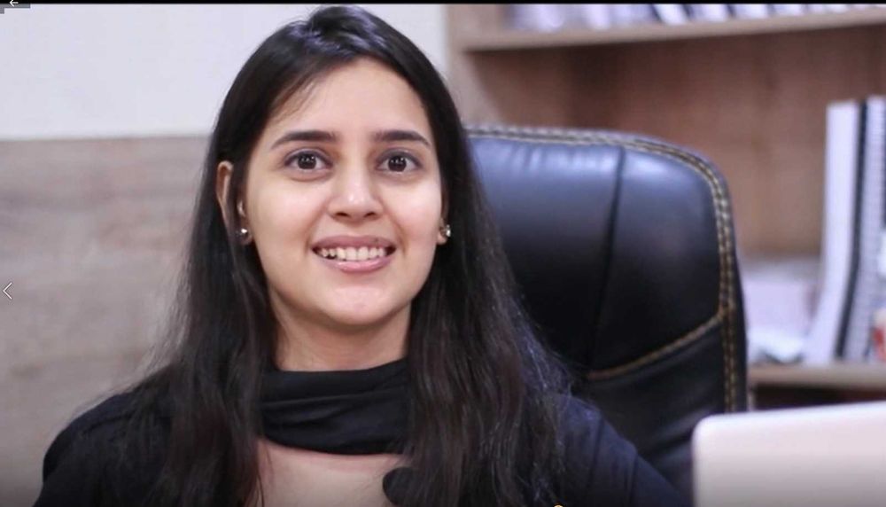 English native speaker, English online teacher