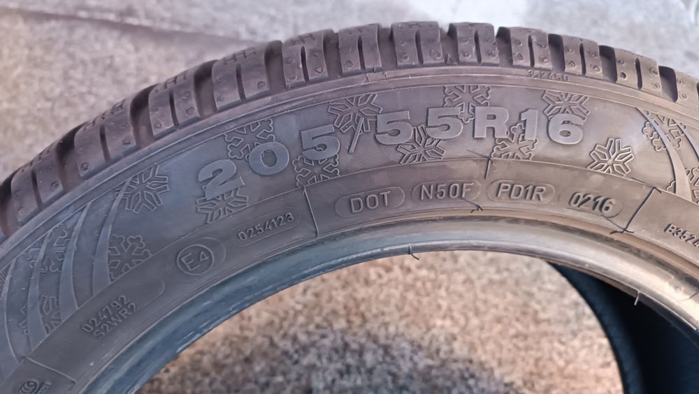 Dunlop Winter Sport 4D 205/55 R16: 1 250 грн. - Автошини Хмільник на Olx