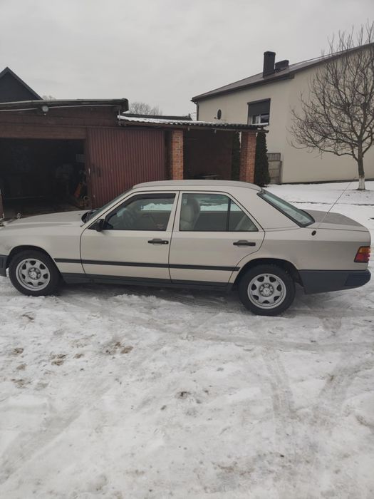 Mercedes w124 2.0 benzyna